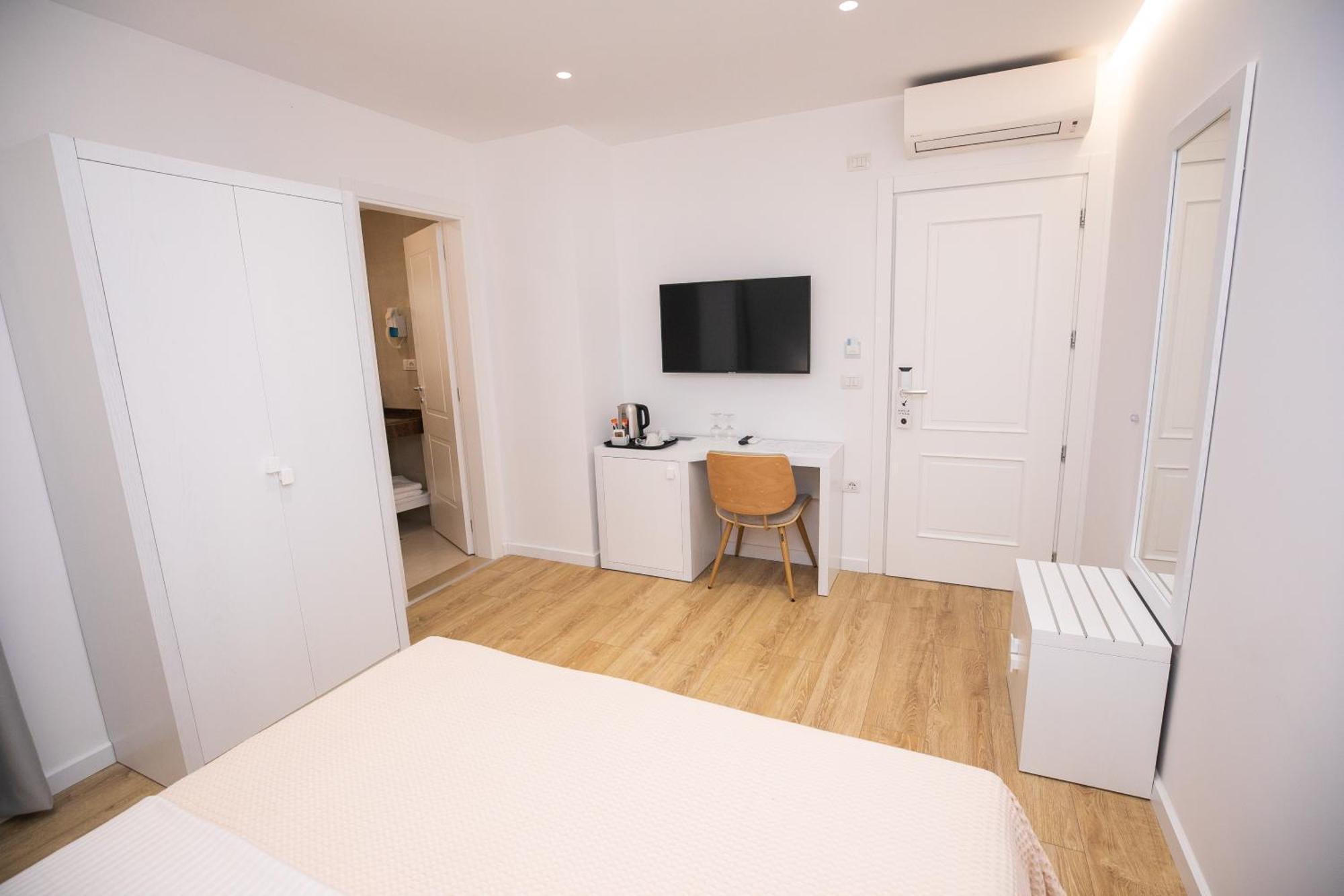 Hotel Elior Tirana Habitación foto